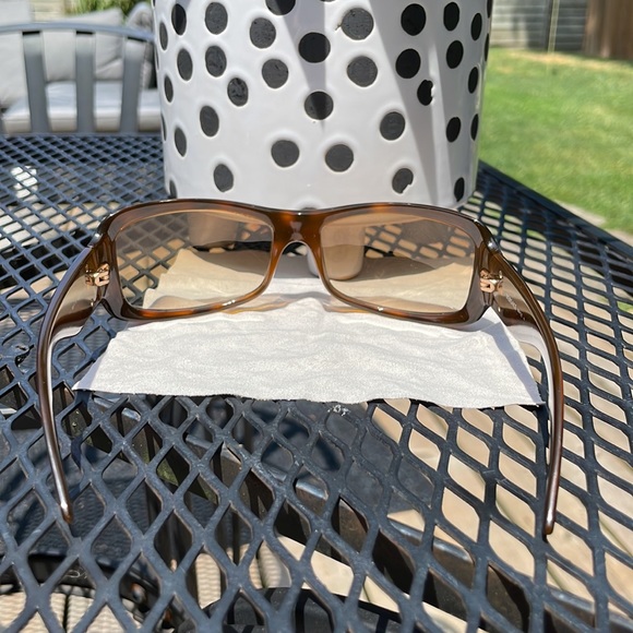 Vintage Versace Sunglasses - Picture 3 of 8